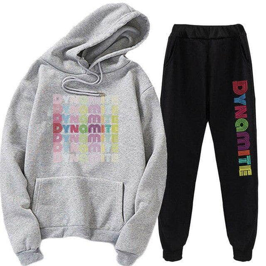 'Bangtan & Dynamite' Tuta