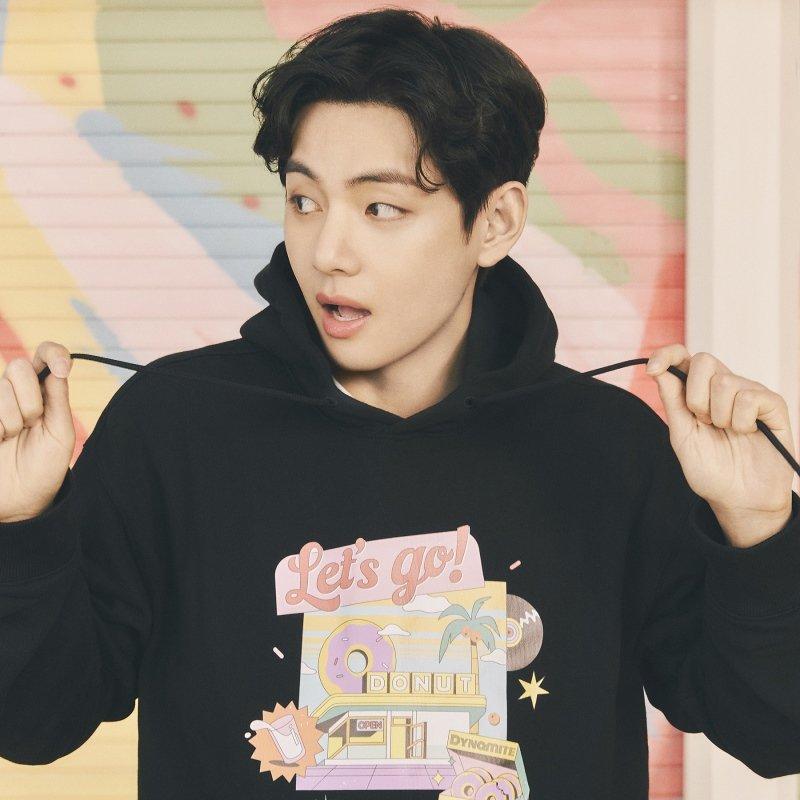 [FILA X BTS 'DYNAMITE'] Donut Hoodie