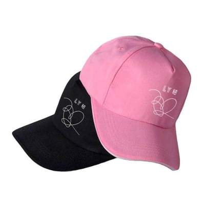 'Love Yourself Answer' Cappellino